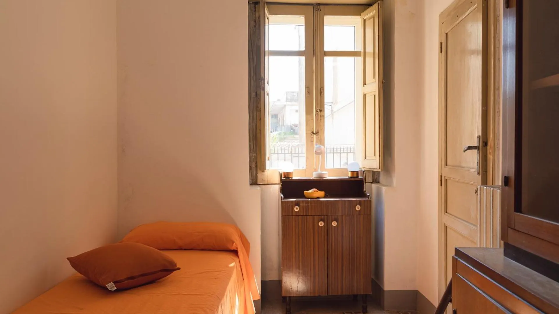 Casa Bellizzi Villa Modica Vakantiehuis